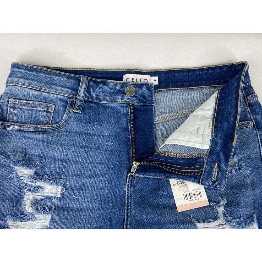 Cello Women Medium Denim Shorts Blue Distressed Boyfriend Cuff NWT - Picture 4 of 8